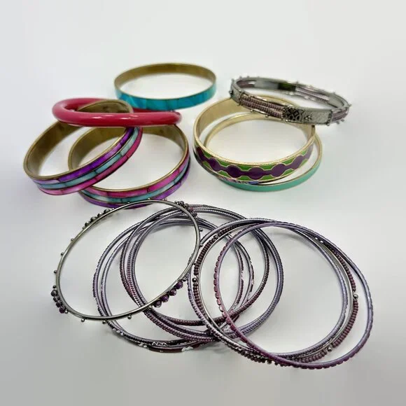 Boho Bangle Bracelet Stack: Vintage India Enamel & Shell Set (17pc) - Picture 4 of 5